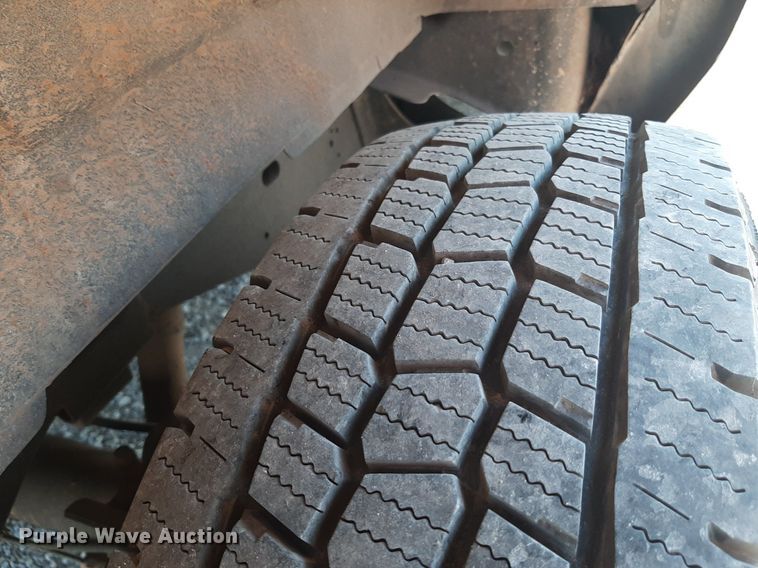 image for item OF9489 2012 Ford E-350 Super Duty  van