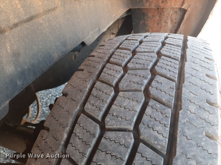 image for item OF9489 2012 Ford E-350 Super Duty  van