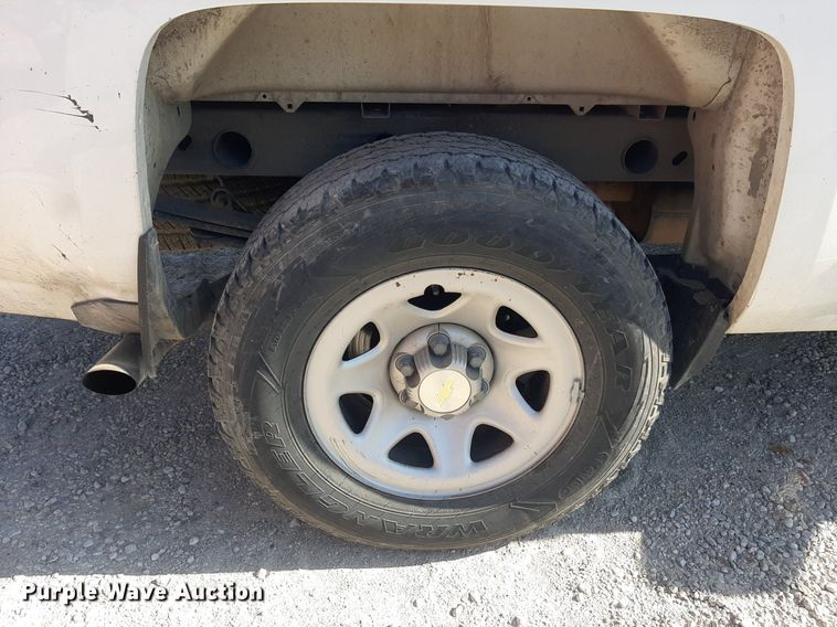 image for item OF9490 2015 Chevrolet Silverado 1500  pickup truck