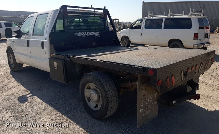 image for item OF9491 2007 Ford F350 Super Duty  Crew Cab pickup truck