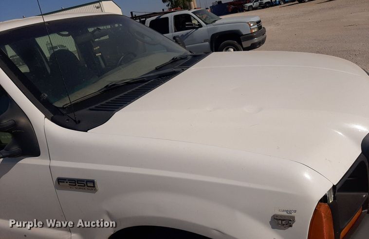 image for item OF9491 2007 Ford F350 Super Duty  Crew Cab pickup truck