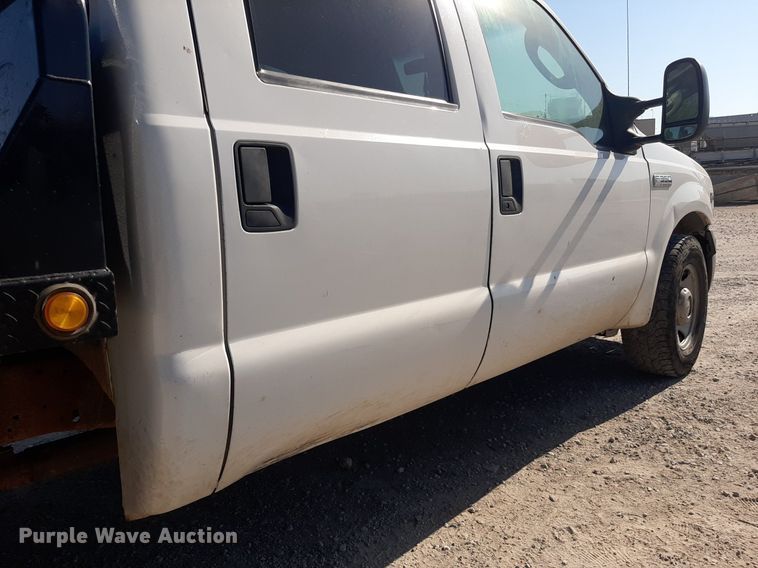 image for item OF9491 2007 Ford F350 Super Duty  Crew Cab pickup truck