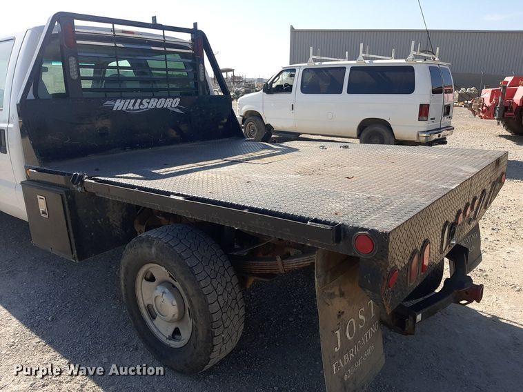 image for item OF9491 2007 Ford F350 Super Duty  Crew Cab pickup truck