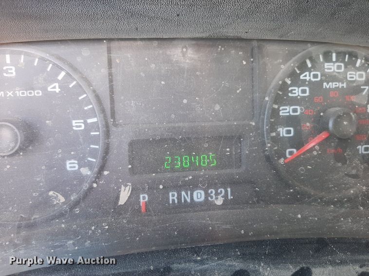 image for item OF9491 2007 Ford F350 Super Duty  Crew Cab pickup truck