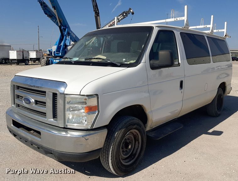 image for item OF9492 2013 Ford E350 XL Super Duty  van