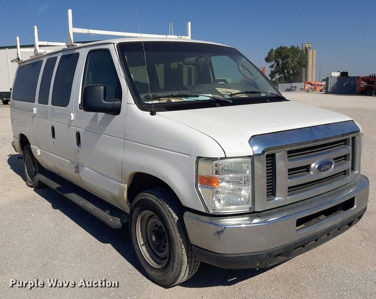 image for item OF9492 2013 Ford E350 XL Super Duty  van