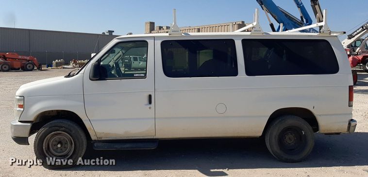 image for item OF9492 2013 Ford E350 XL Super Duty  van