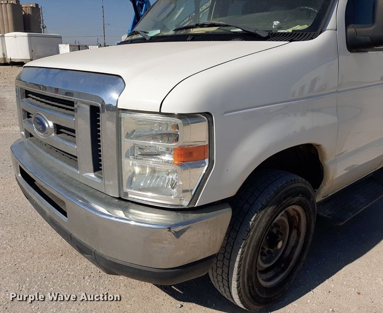 image for item OF9492 2013 Ford E350 XL Super Duty  van