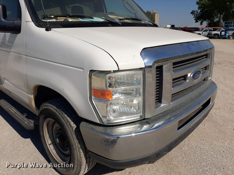 image for item OF9492 2013 Ford E350 XL Super Duty  van
