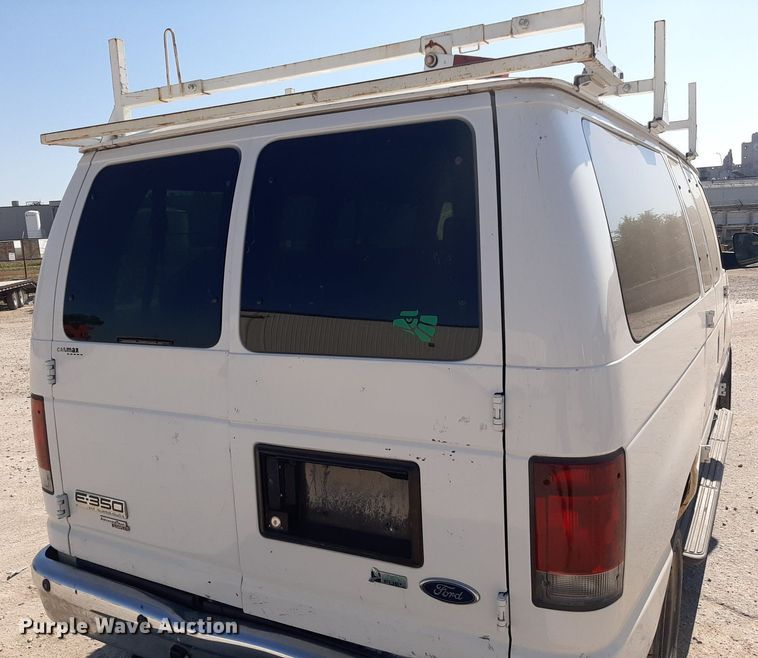 image for item OF9492 2013 Ford E350 XL Super Duty  van