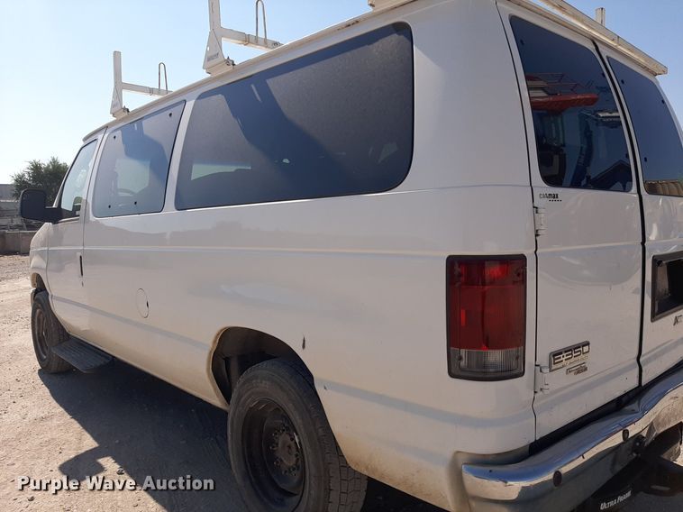image for item OF9492 2013 Ford E350 XL Super Duty  van