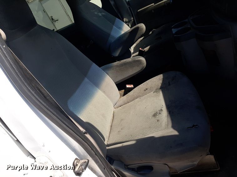 image for item OF9492 2013 Ford E350 XL Super Duty  van