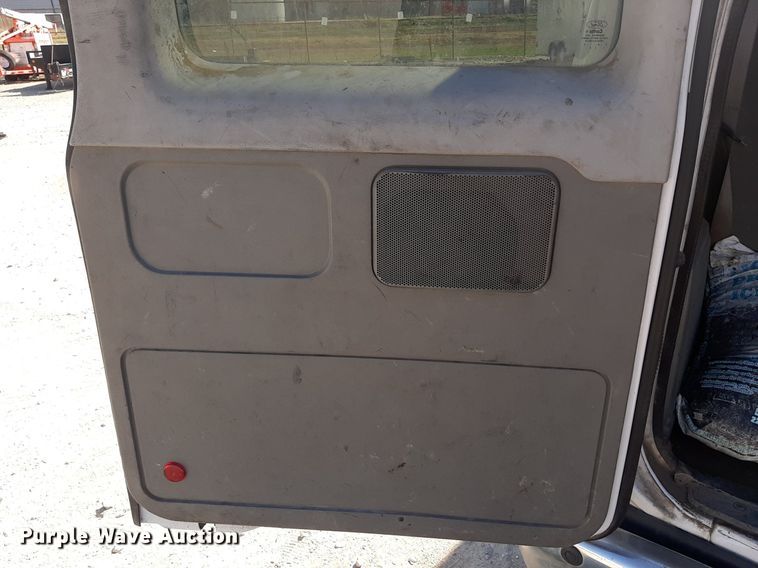 image for item OF9492 2013 Ford E350 XL Super Duty  van