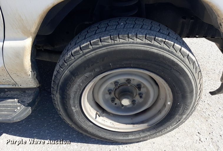 image for item OF9492 2013 Ford E350 XL Super Duty  van