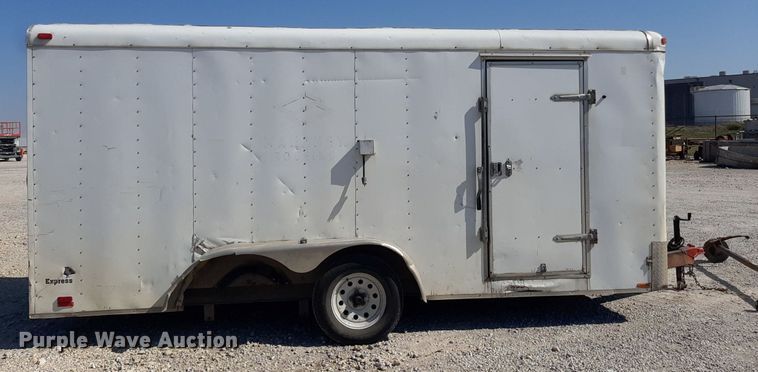 image for item OF9502 2005 Continental Cargo  enclosed cargo trailer