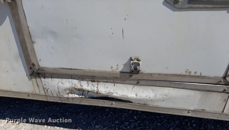 image for item OF9502 2005 Continental Cargo  enclosed cargo trailer