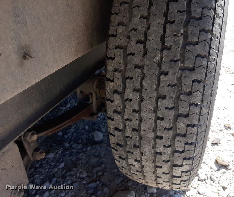 image for item OF9502 2005 Continental Cargo  enclosed cargo trailer