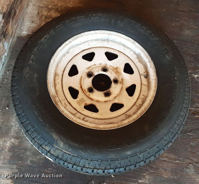 image for item OF9502 2005 Continental Cargo  enclosed cargo trailer