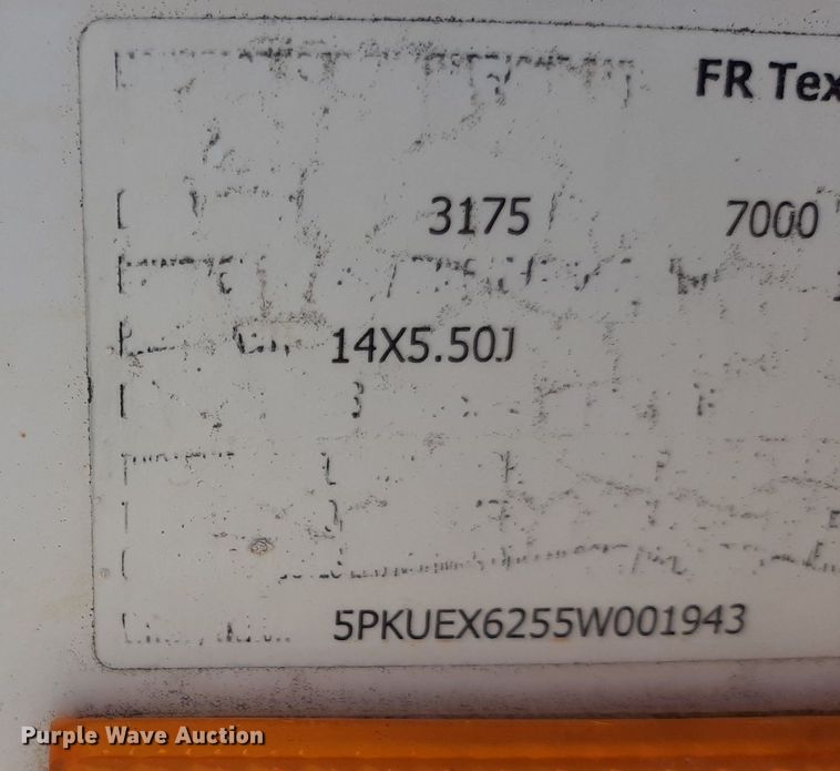 image for item OF9502 2005 Continental Cargo  enclosed cargo trailer