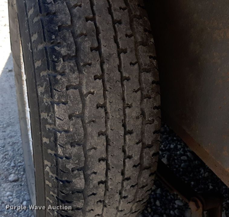 image for item OF9503 2013 H&H  enclosed cargo trailer