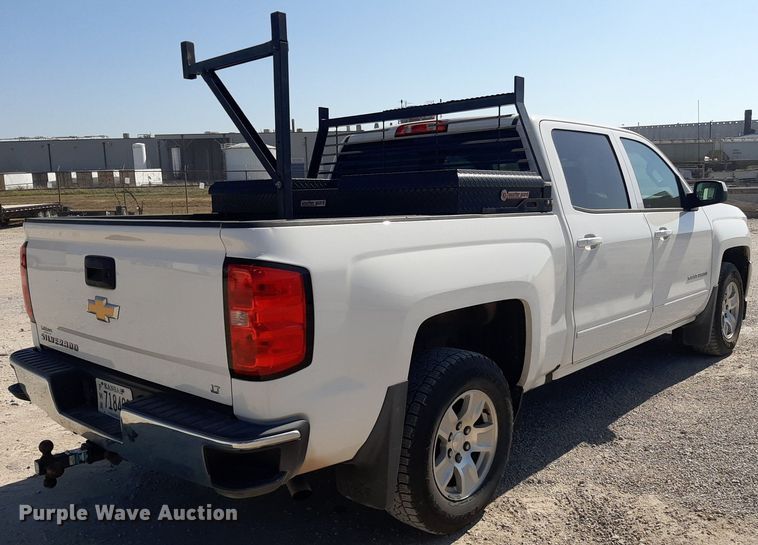 image for item OF9504 2017 Chevrolet Silverado 1500  Crew Cab pickup truck