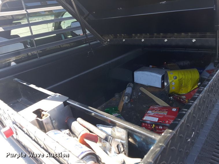 image for item OF9504 2017 Chevrolet Silverado 1500  Crew Cab pickup truck