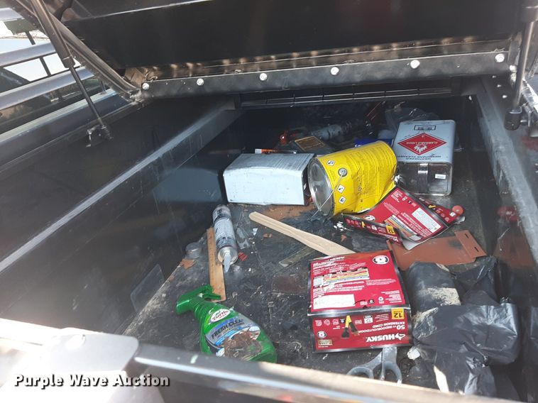 image for item OF9504 2017 Chevrolet Silverado 1500  Crew Cab pickup truck