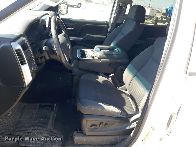 image for item OF9504 2017 Chevrolet Silverado 1500  Crew Cab pickup truck