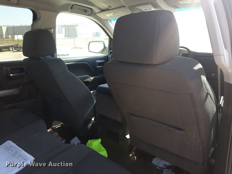 image for item OF9504 2017 Chevrolet Silverado 1500  Crew Cab pickup truck