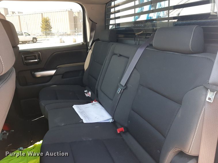 image for item OF9504 2017 Chevrolet Silverado 1500  Crew Cab pickup truck