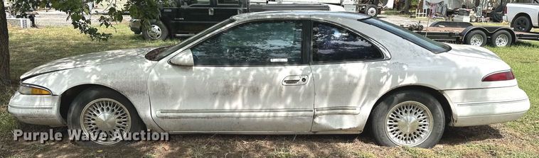 image for item OG9252 1995 Lincoln Mark VIII