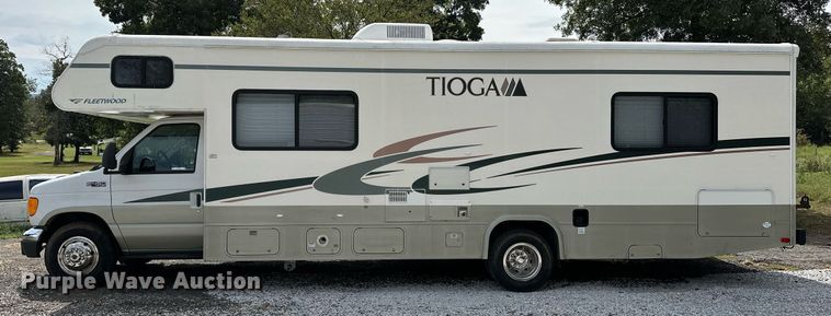 image for item OG9253 2004 Fleetwood Tioga  RV