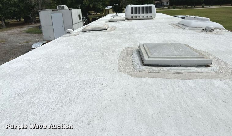 image for item OG9253 2004 Fleetwood Tioga  RV