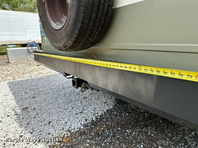 image for item OG9253 2004 Fleetwood Tioga  RV