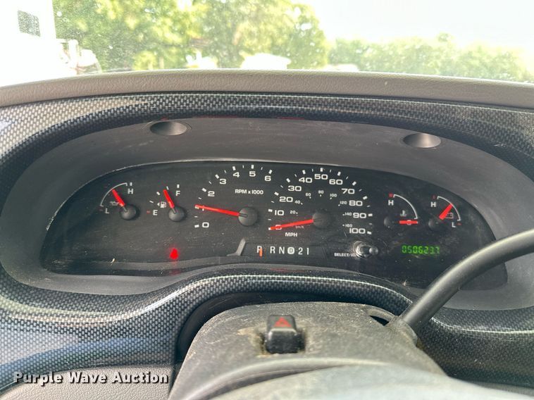 image for item OG9253 2004 Fleetwood Tioga  RV