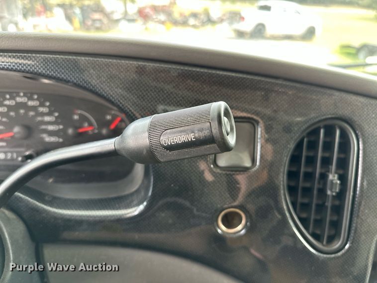 image for item OG9253 2004 Fleetwood Tioga  RV