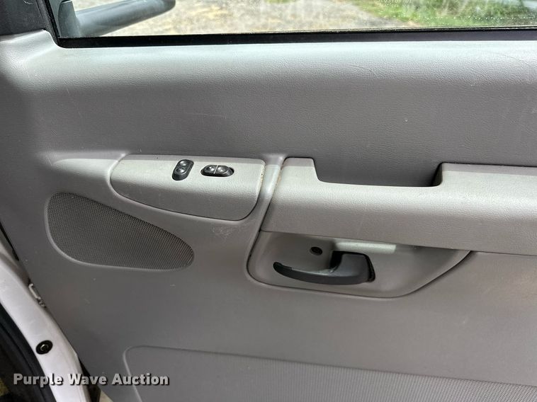 image for item OG9253 2004 Fleetwood Tioga  RV