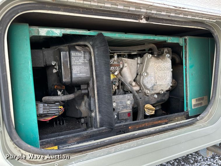 image for item OG9253 2004 Fleetwood Tioga  RV