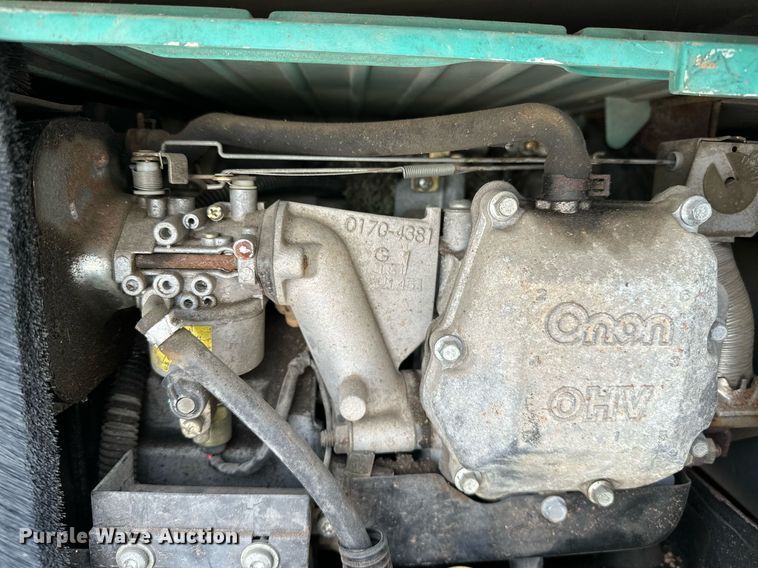 image for item OG9253 2004 Fleetwood Tioga  RV