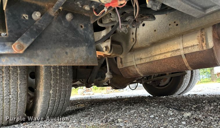 image for item OG9253 2004 Fleetwood Tioga  RV