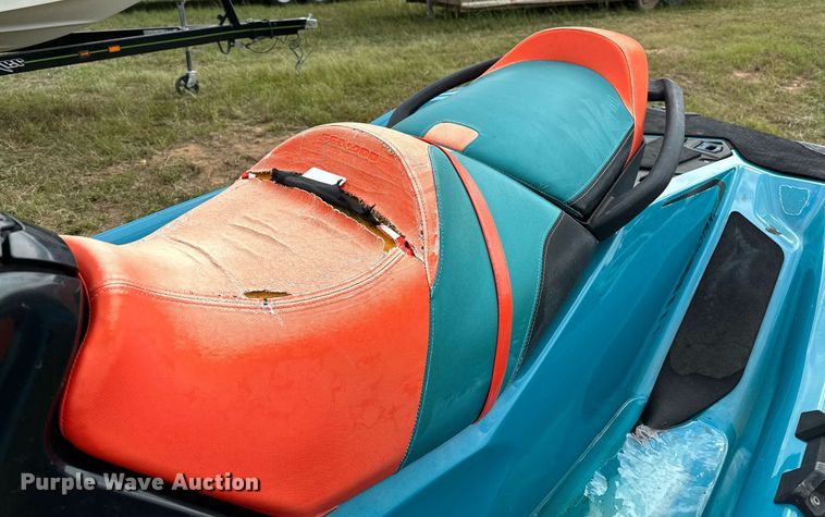 image for item OG9286 2018 Sea Doo Wake Pro 230  personal watercraft