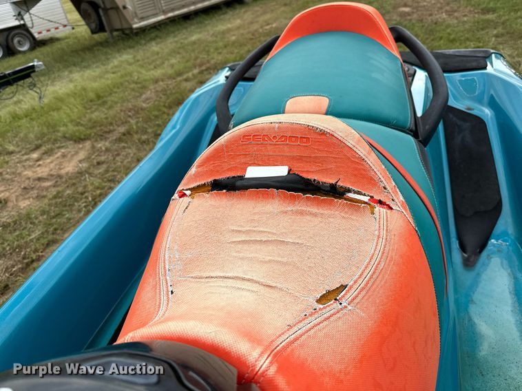 image for item OG9286 2018 Sea Doo Wake Pro 230  personal watercraft