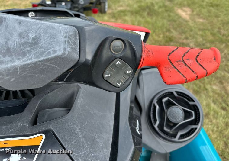 image for item OG9286 2018 Sea Doo Wake Pro 230  personal watercraft