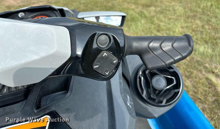 image for item OG9287 2018 Sea Doo GTX 230  personal watercraft