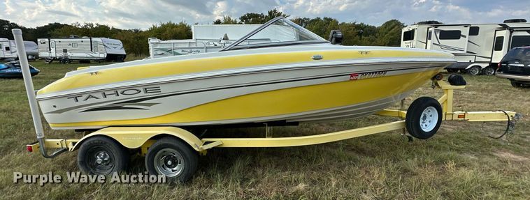 image for item OG9289 2006 Tahoe TQ60  boat