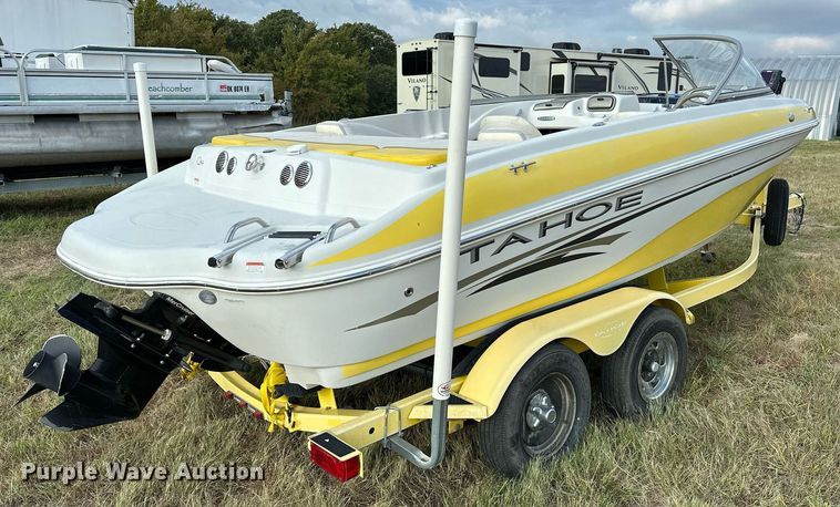 image for item OG9289 2006 Tahoe TQ60  boat