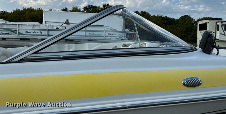 image for item OG9289 2006 Tahoe TQ60  boat