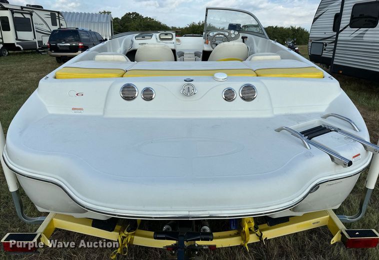 image for item OG9289 2006 Tahoe TQ60  boat