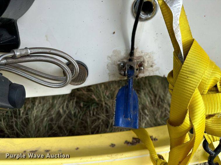 image for item OG9289 2006 Tahoe TQ60  boat