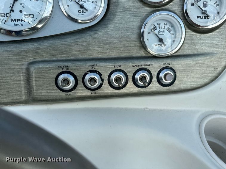 image for item OG9289 2006 Tahoe TQ60  boat